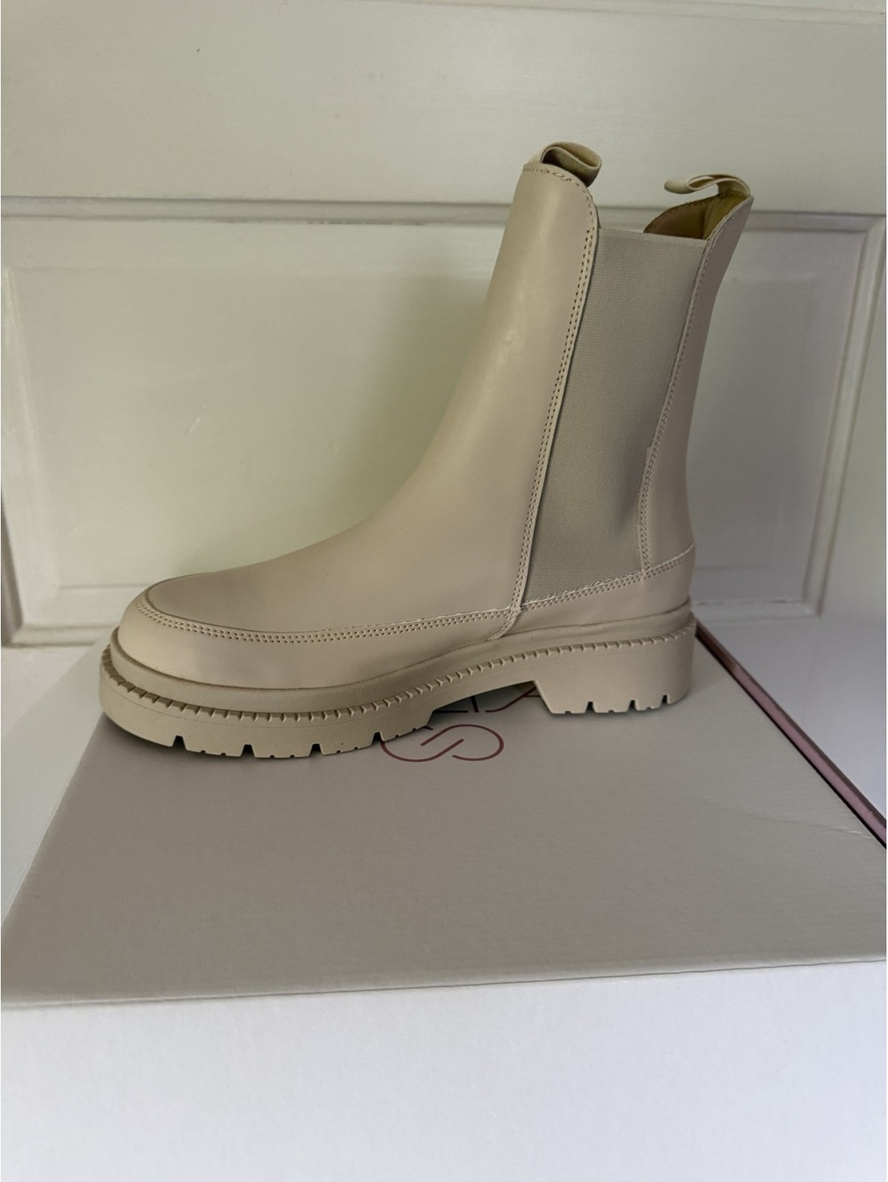 NWT Calia Chelsea Boots 11